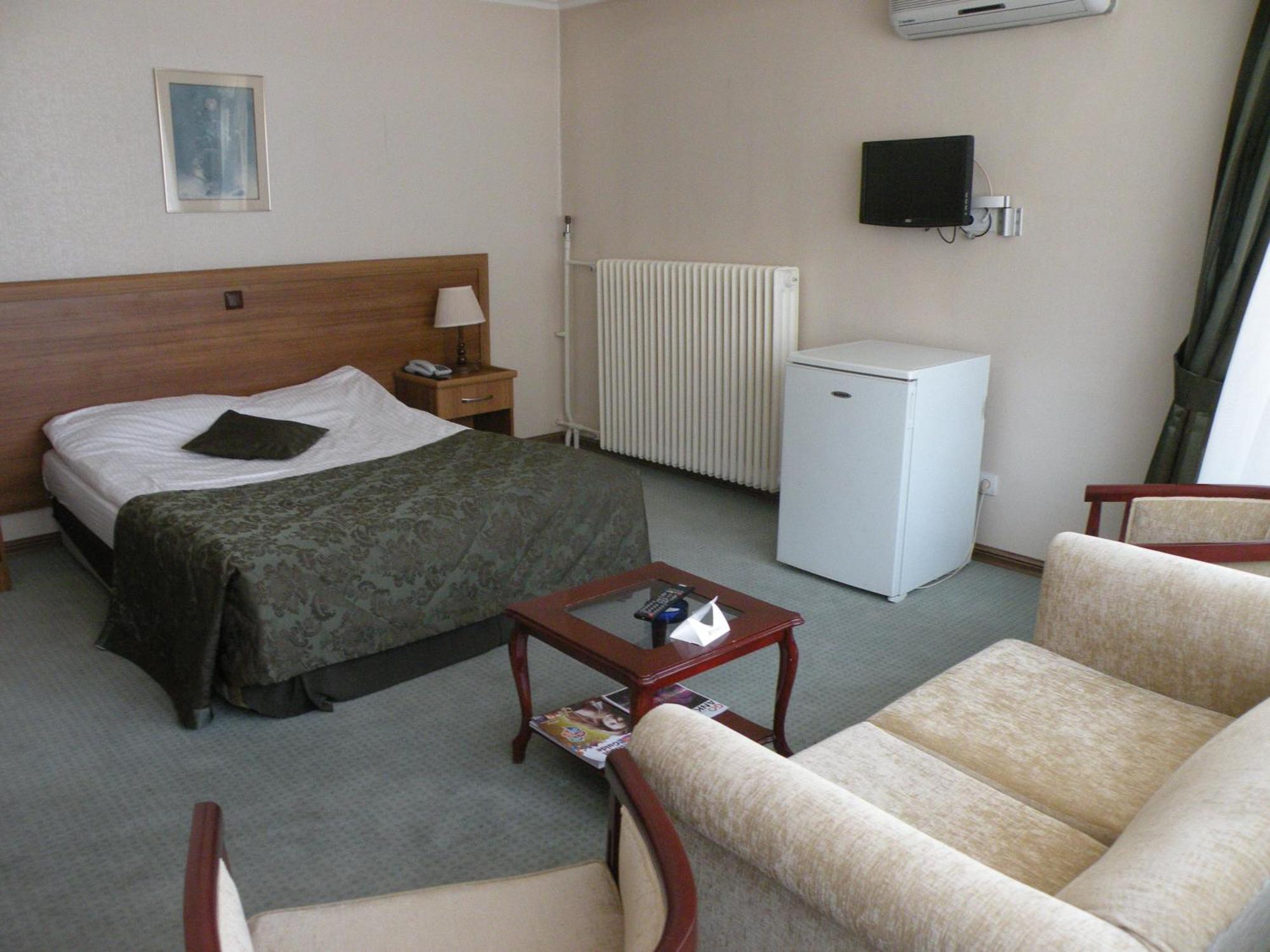 First Apart Hotel Анкара Екстер'єр фото